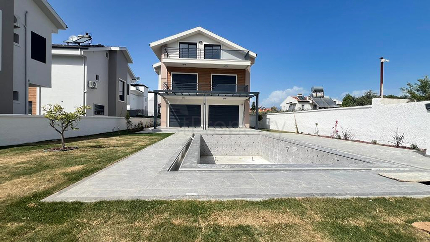 Вилла планировки 4+1 в районе Фетхие - Анталия 