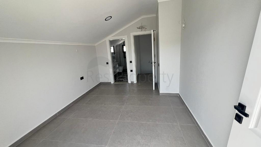 Вилла планировки 4+1 в районе Фетхие - Анталия 