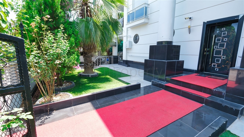 Вилла планировки 4+1 в районе Дошемеалты - Анталия 