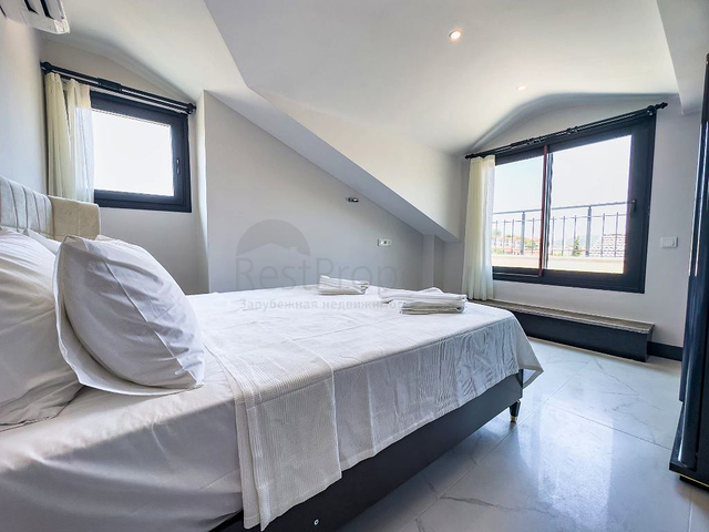 Вилла планировки 4+1 в районе Фетхие Анталия 