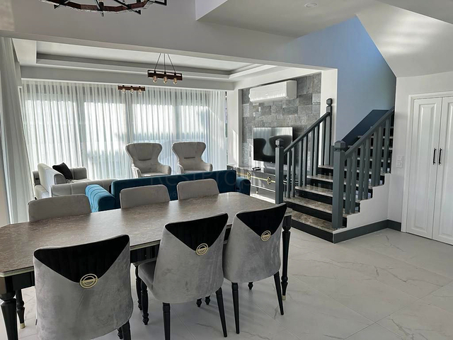 Вилла планировки 4+1 в районе Фетхие Анталия 