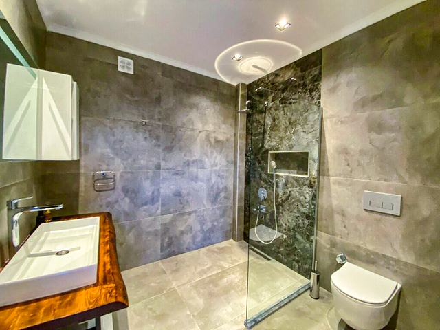 Вилла планировки 6+1 в районе Фетхие - Анталия 