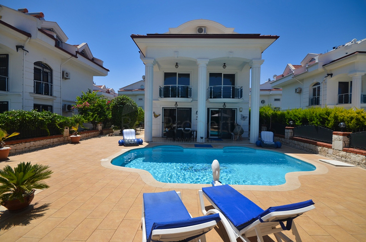 Вилла планировки 3+1 в районе Фетхие - Анталия