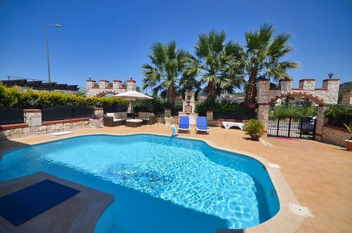 Вилла планировки 3+1 в районе Фетхие - Анталия