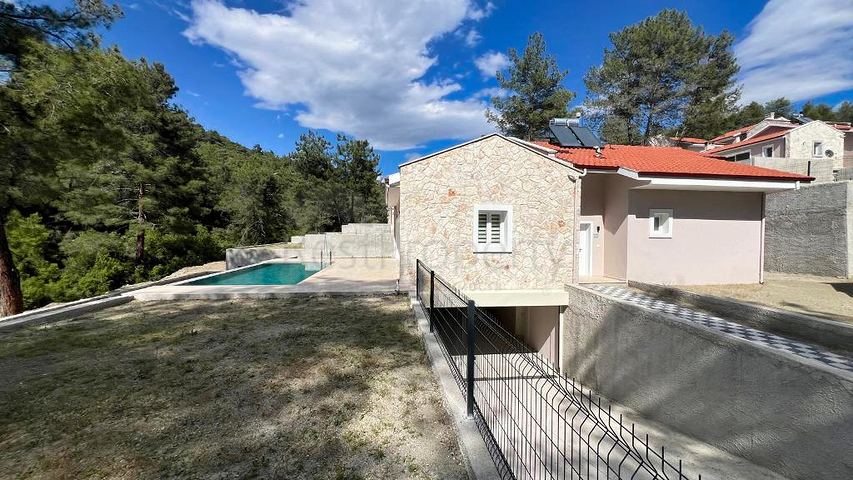 Вилла планировки 3+1 в районе Фетхие - Анталия 