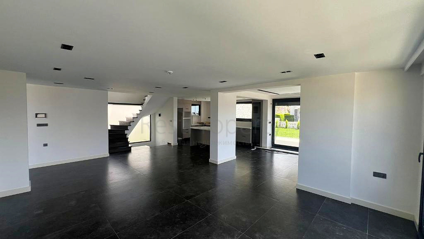 Вилла планировки 6+1 в районе Фетхие - Анталия 