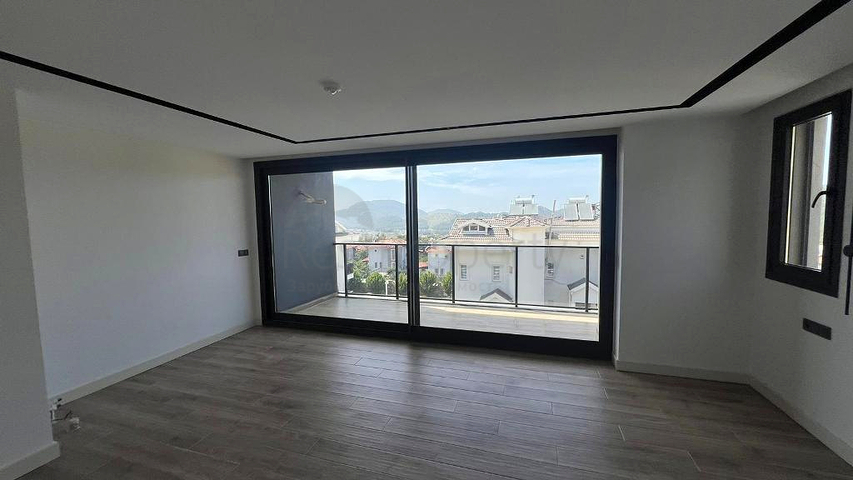 Вилла планировки 6+1 в районе Фетхие - Анталия 