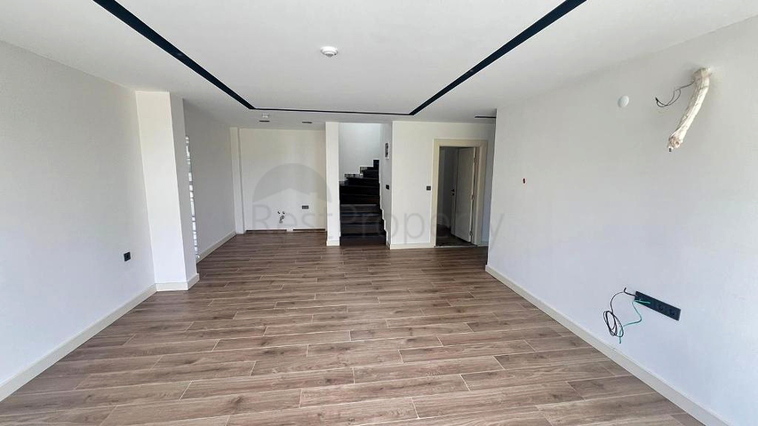 Вилла планировки 6+1 в районе Фетхие - Анталия 