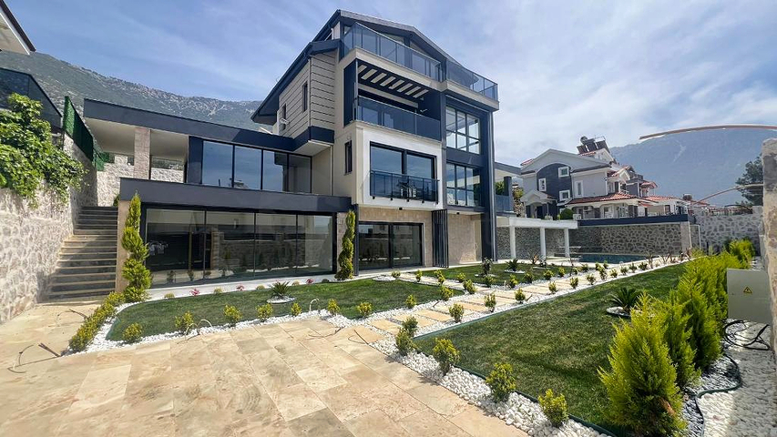 Вилла планировки 6+1 в районе Фетхие - Анталия 