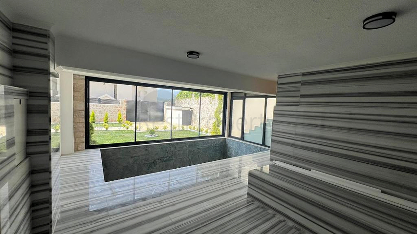 Вилла планировки 6+1 в районе Фетхие - Анталия 