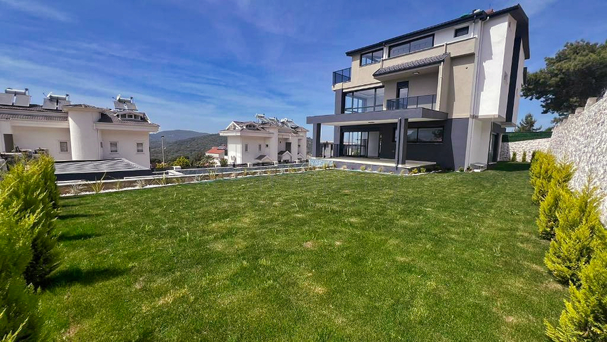 Вилла планировки 6+1 в районе Фетхие - Анталия 