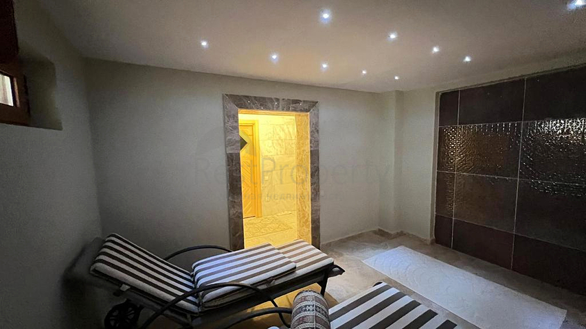 Вилла планировки 7+1 в районе Фетхие - Анталия 