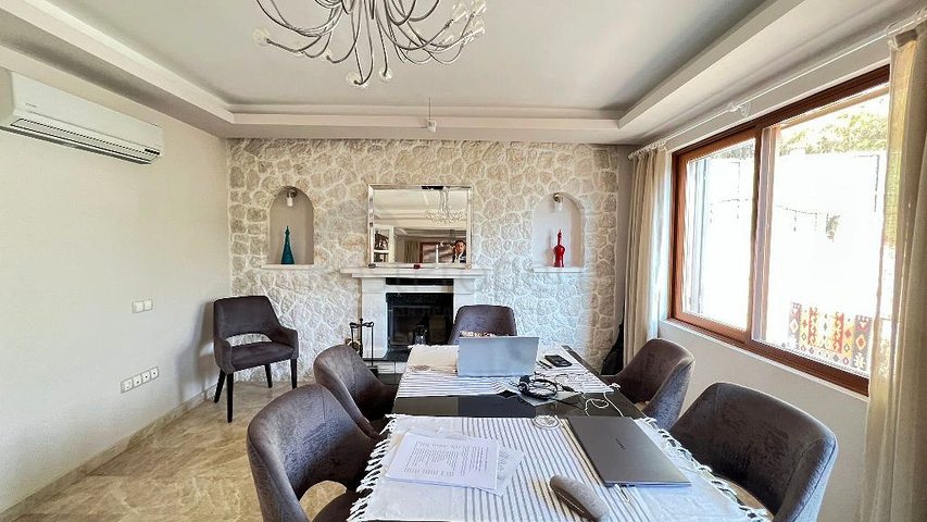 Вилла планировки 7+1 в районе Фетхие - Анталия 