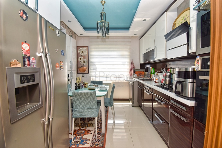 Квартира планировки 4+1 дуплекс в микрорайоне Унджалы - Анталия 