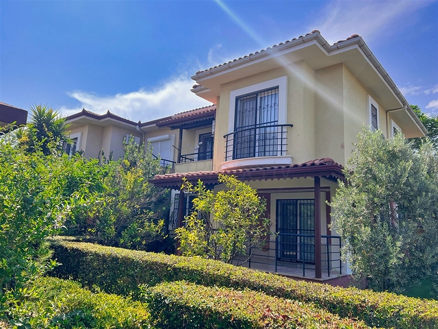 Вилла планировки 3+1 в районе Кемер - Анталия 