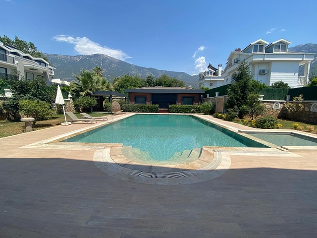 Вилла планировки 5+1 в районе Фетхие - Анталия 