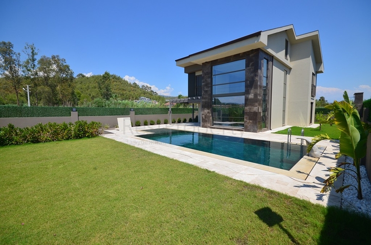 Вилла планировки 4+1 в районе Фетхие - Анталия 