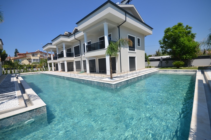 Квартира планировки 3+1 в районе Фетхие - Анталия 