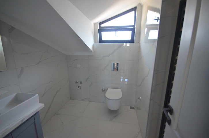 Квартира планировки 3+1 в районе Фетхие - Анталия 