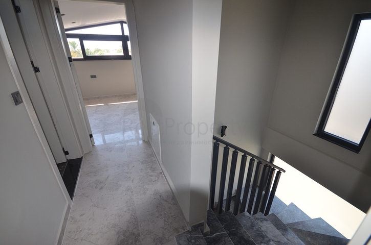 Вилла планировки 4+1 в районе Фетхие - Анталия 