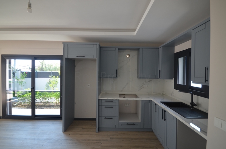 Квартира планировки 2+1 в районе Фетхие - Анталия 