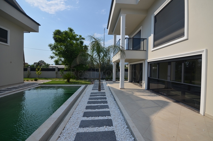 Квартира планировки 2+1 в районе Фетхие - Анталия 