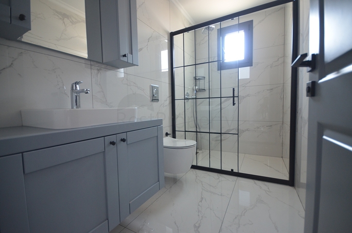 Вилла планировки 4+1 в районе Фетхие - Анталия 