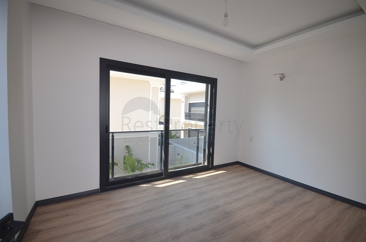 Вилла планировки 4+1 в районе Фетхие - Анталия 