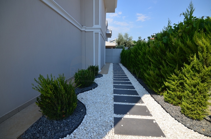 Вилла планировки 4+1 в районе Фетхие - Анталия 