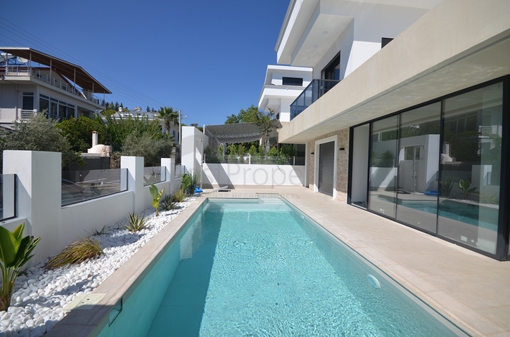 Вилла планировки 5+1 в районе Фетхие - Анталия 