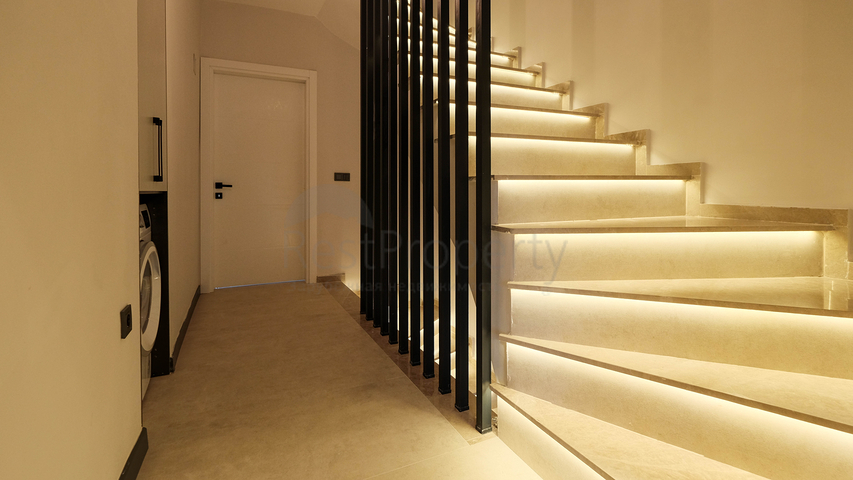 Вилла планировки 4+1 в районе Фетхие - Анталия 