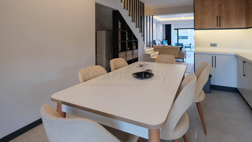 Вилла планировки 4+1 в районе Фетхие - Анталия 