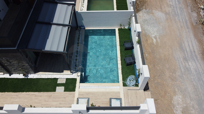 Вилла планировки 4+1 в районе Фетхие - Анталия 