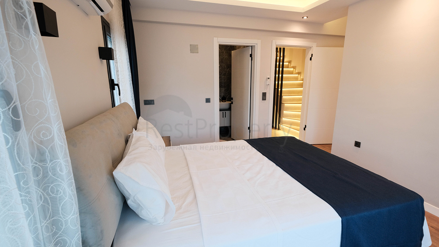 Вилла планировки 4+1 в районе Фетхие - Анталия 