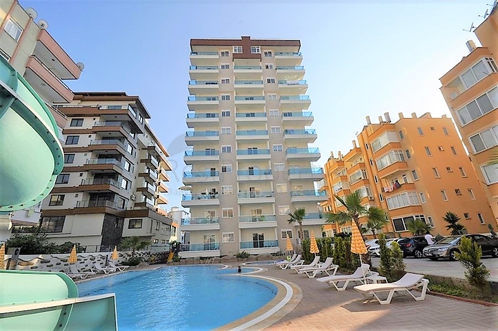 Квартира 1+1 в Махмутлар