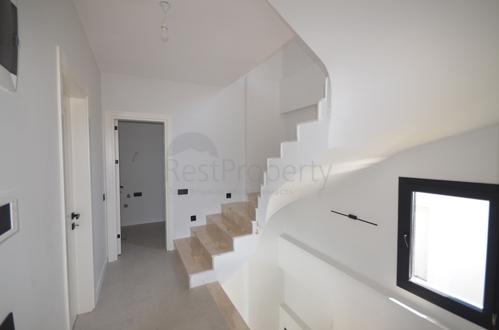 Вилла планировки 4+1 в районе Фетхие - Анталия 