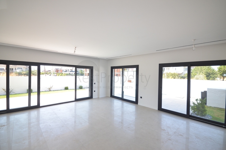 Вилла планировки 4+1 в районе Фетхие - Анталия 