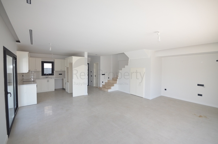 Вилла планировки 4+1 в районе Фетхие - Анталия 