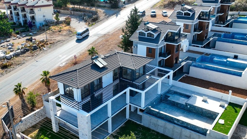 Вилла планировки 4+1 в районе Фетхие - Анталия 