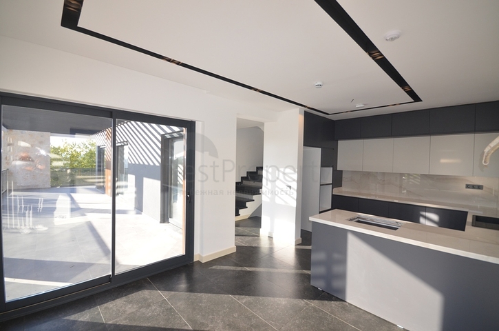 Вилла планировки 4+1 в районе Фетхие - Анталия 