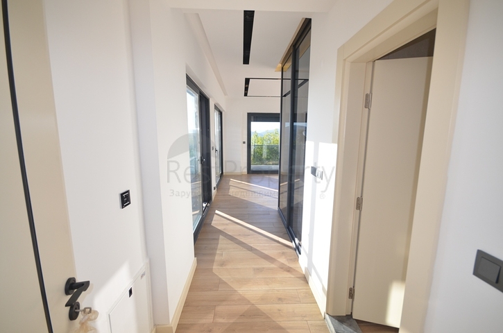 Вилла планировки 4+1 в районе Фетхие - Анталия 