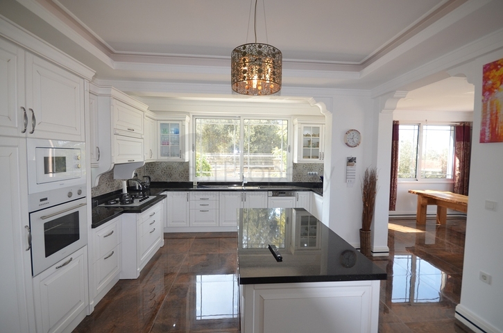 Вилла планировки 5+1 в районе Фетхие - Анталия 