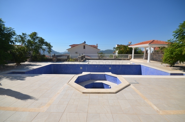 Вилла планировки 5+1 в районе Фетхие - Анталия 