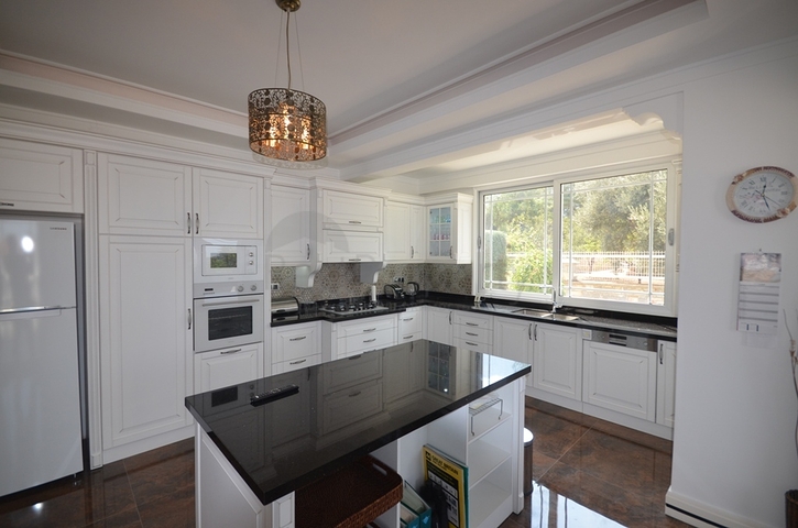 Вилла планировки 5+1 в районе Фетхие - Анталия 