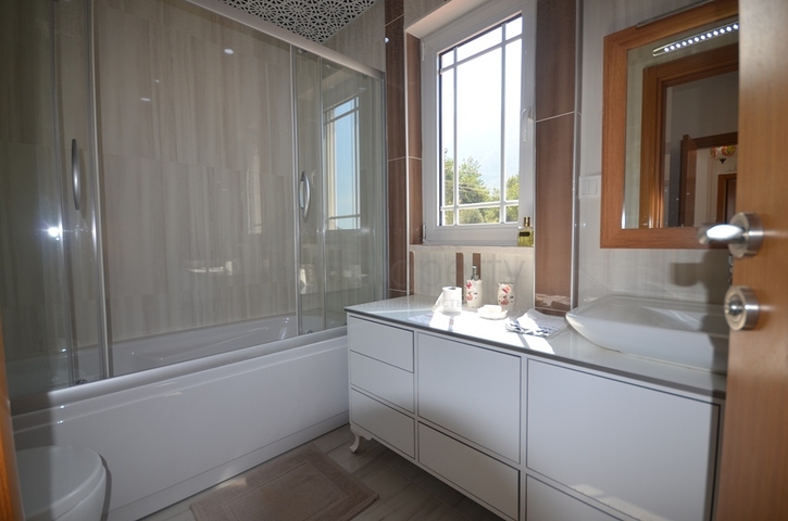 Вилла планировки 5+1 в районе Фетхие - Анталия 