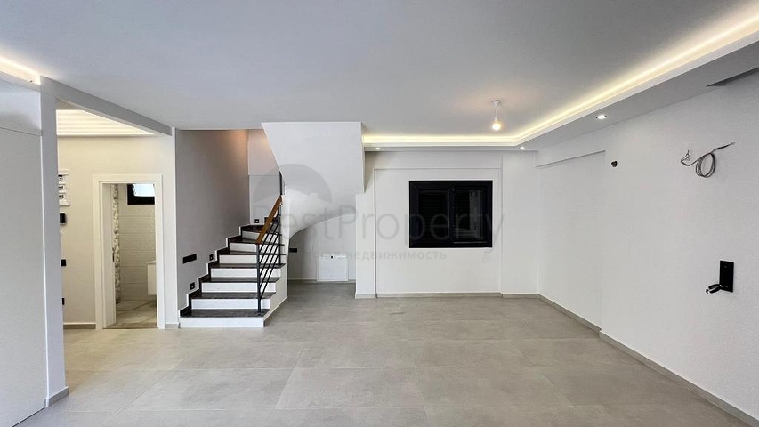 Вилла планировки 4+1 в районе Фетхие - Анталия