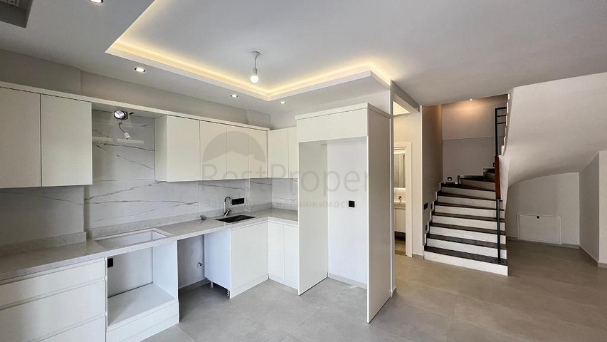 Вилла планировки 4+1 в районе Фетхие - Анталия