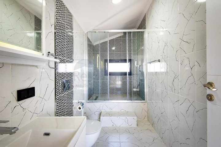 Вилла планировки 6+1 в районе Фетхие - Анталия 