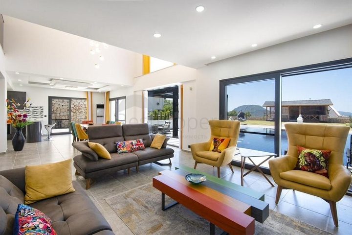 Вилла планировки 6+1 в районе Фетхие - Анталия 