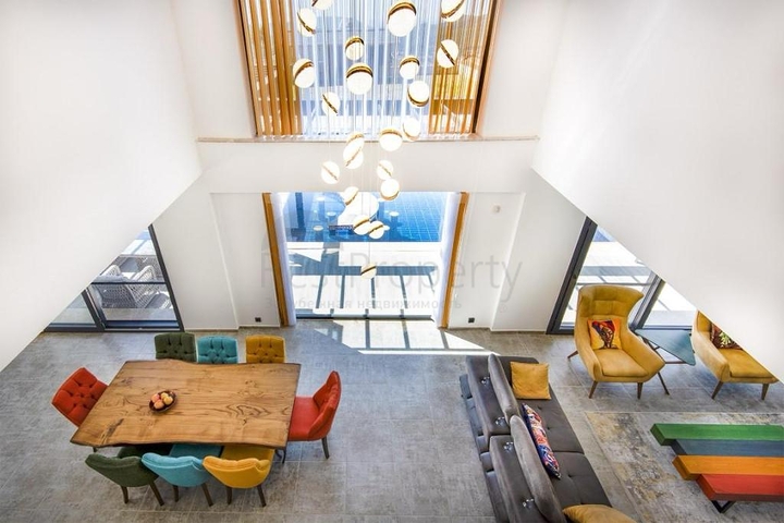 Вилла планировки 6+1 в районе Фетхие - Анталия 